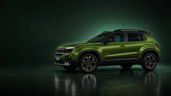 localiza-jeep-avenger-verde-estudio-angulo-02-perfil-1920x1080